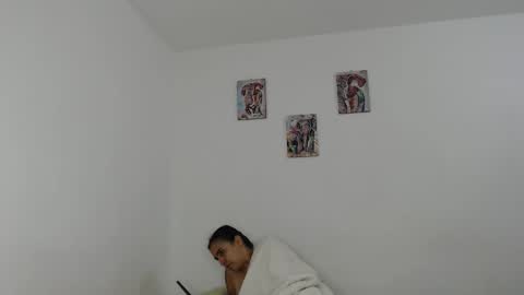 kammy   y   camila online show from December 2025 08:58:02 PM