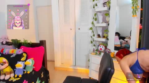 hello  Im Danni online show from February 2026 01:12:02 PM