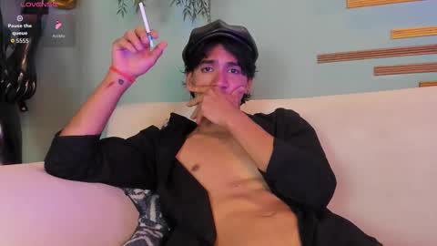 kane_del_toro online show from November 2025 01:43:01 PM