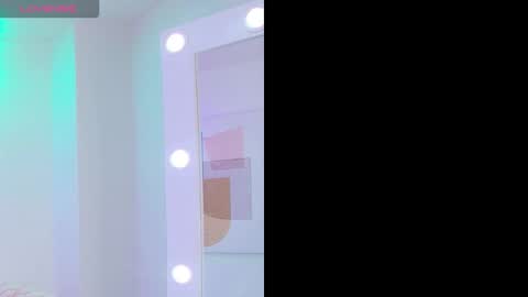 Kaori online show from November 2025 12:42:02 PM