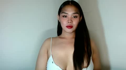Snapshot of kaori_mizuki chatting on June 2026 05:32:02 AM hi im your lovely kaori online show from June 2026 05:32:02 AM