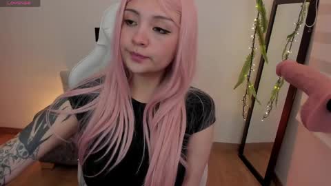 Hanny online show from April 2026 05:43:02 PM