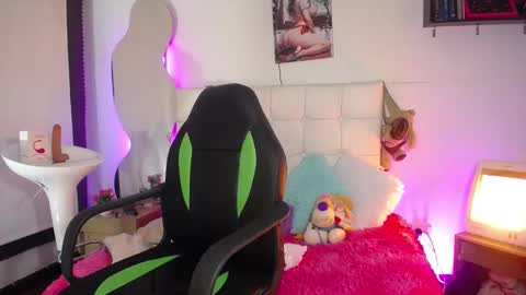 kaoz_33 online show from January 2025 08:45:02 PM