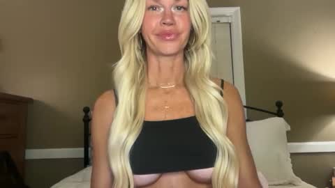 kara online show from December 2025 12:26:01 AM