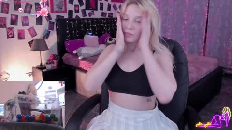 Lera online show from December 2024 09:01:01 PM