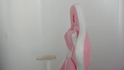 Snapshot of karely_sweet_ chatting on June 2026 02:10:02 PM karely_sweet_ online show from June 2026 02:10:02 PM