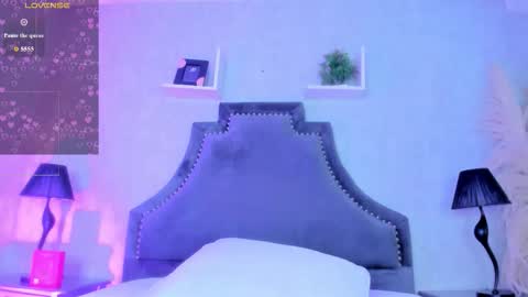 Karely online show from March 2026 01:27:02 PM