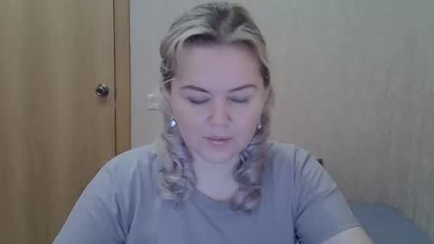 karennelsonx online show from March 2026 11:27:01 AM