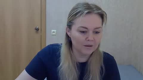 karennelsonx online show from May 2026 02:14:01 PM