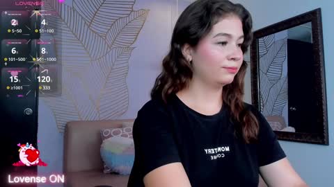 Snapshot of karenpautt chatting on January 2025 04:14:02 PM Karen online show from January 2025 04:14:02 PM