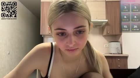Snapshot of karensimilton chatting on June 2026 03:17:01 PM May online show from June 2026 03:17:01 PM