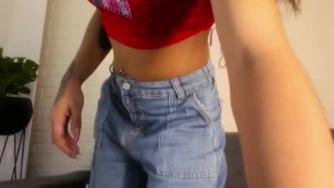 Snapshot of karina_gomez_18 chatting on February 2026 11:26:01 AM Kari online show from February 2026 11:26:01 AM