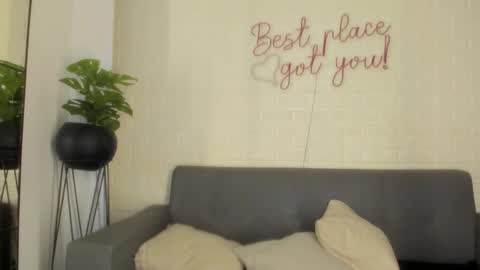 Snapshot of karina_gomez_18 chatting on February 2026 11:26:02 AM Kari online show from February 2026 11:26:02 AM