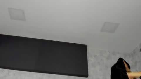 Kari online show from March 2026 11:24:01 AM