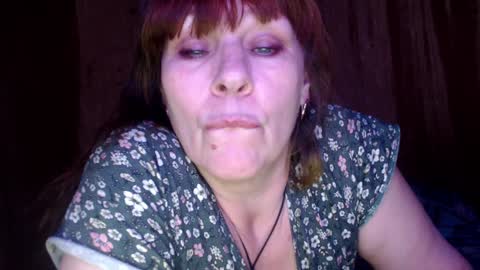 Karina online show from December 2024 03:00:01 PM
