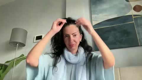 Karina online show from April 2026 12:36:01 PM