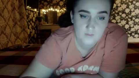 karinkabrunetka2 online show from December 2024 03:44:02 PM