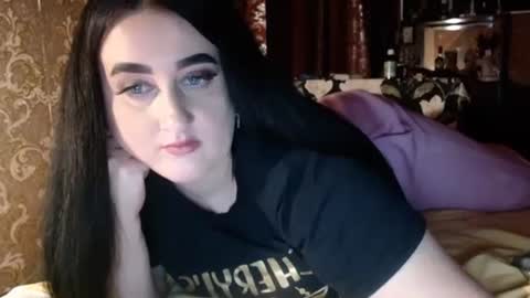 karinkabrunetka2 online show from December 2025 08:24:02 PM