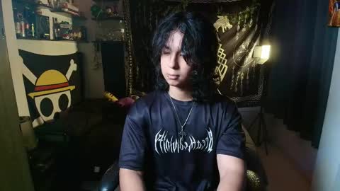 Snapshot of kariozzz chatting on April 2026 11:35:01 PM call me kai 3 online show from April 2026 11:35:01 PM