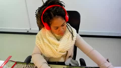 karla_cg online show from March 2025 11:27:01 PM