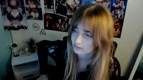 Snapshot of karla_flower chatting on October 2025 06:36:02 AM Karla online show from October 2025 06:36:02 AM