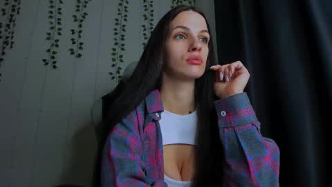 Snapshot of karla_lim chatting on December 2025 10:29:02 PM karla_lim online show from December 2025 10:29:02 PM