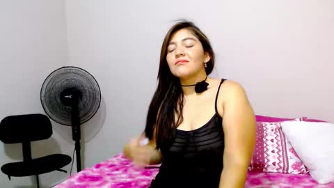 Snapshot of karla_sweet_18 chatting on January 2026 01:47:02 PM NEW online show from January 2026 01:47:02 PM