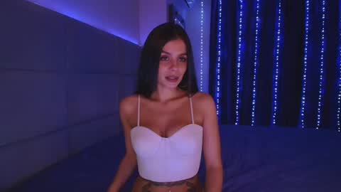 Karlijn online show from October 2025 07:57:02 PM