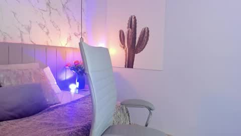 karlla_brown online show from January 2026 01:48:02 PM