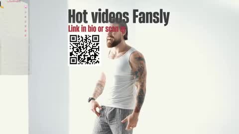 Snapshot of karlos_murphy chatting on April 2026 01:41:02 PM Karlos and Louis online show from April 2026 01:41:02 PM
