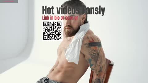 Snapshot of karlos_murphy chatting on May 2026 09:04:01 AM Karlos and Louis online show from May 2026 09:04:01 AM
