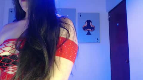 Snapshot of karly_sloan chatting on November 2025 04:59:02 AM karly sloan online show from November 2025 04:59:02 AM