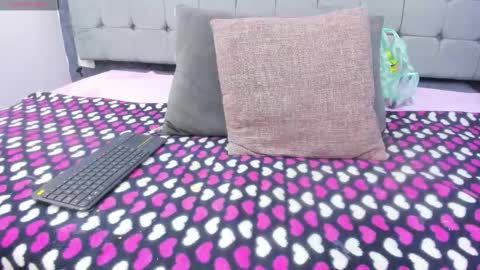 Karol online show from December 2025 02:24:02 PM