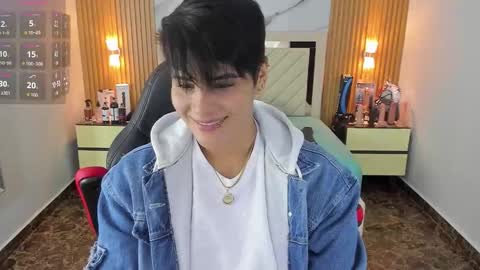 Karol and Luna online show from September 2025 02:47:02 AM