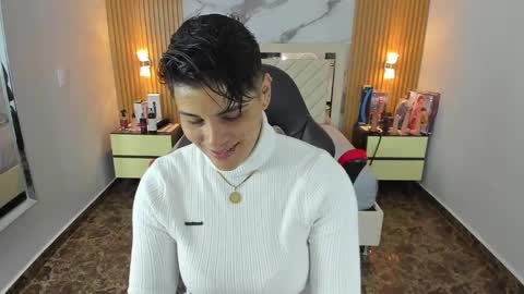 Karol and Luna online show from October 2025 07:34:02 PM