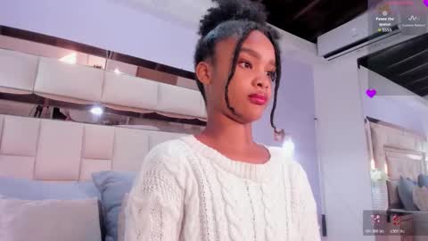 Karol  online show from November 2025 05:24:01 PM