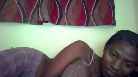 karoliee online show from May 2026 07:03:02 AM