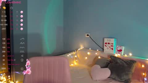 Kira online show from March 2026 01:34:01 AM