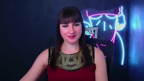 Caroline online show from December 2024 04:27:02 PM