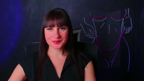 Caroline online show from December 2024 09:40:02 AM