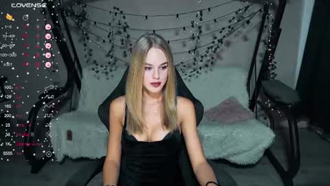 KarolinaHayes online show from July 2026 04:49:01 PM
