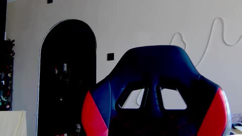 karoline121 online show from October 2025 08:04:02 AM