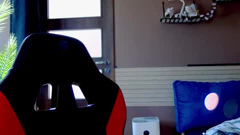 karoline121 online show from December 2025 09:49:01 AM