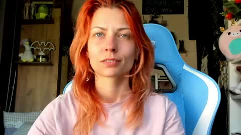 Snapshot of karoline121 chatting on April 2026 12:29:02 PM karoline121 online show from April 2026 12:29:02 PM
