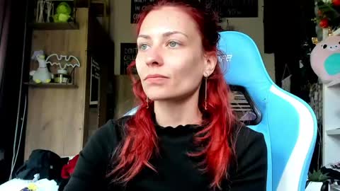 Snapshot of karoline121 chatting on May 2026 07:50:02 AM karoline121 online show from May 2026 07:50:02 AM