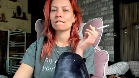 Snapshot of karoline121 chatting on June 2026 06:15:01 AM karoline121 online show from June 2026 06:15:01 AM
