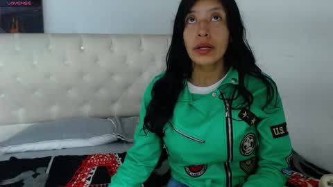 Snapshot of karoline_66 chatting on December 2024 07:54:02 AM Karoline 66 online show from December 2024 07:54:02 AM