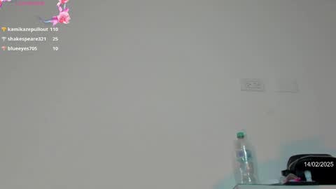 Karoline online show from February 2025 05:57:01 PM