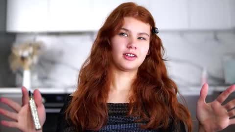 lina online show from November 2025 11:21:01 AM