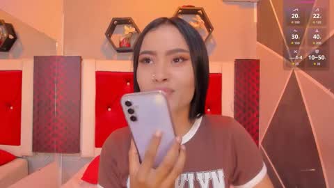 Karol online show from October 2025 12:29:01 PM